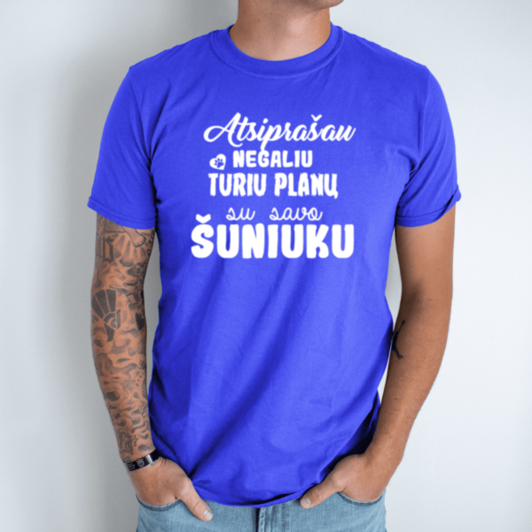 melyna-vyriski-marskineliai-turiu-planu-su-suniuku