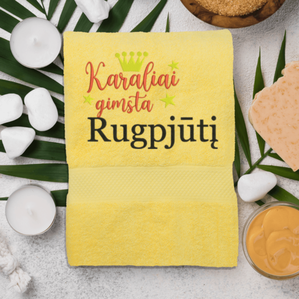 geltona-ranksluostis-karaliai-gimsta-rugpjuti-2